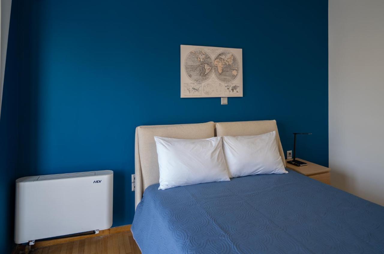 Maxblue 2 Apartment Пирея Екстериор снимка